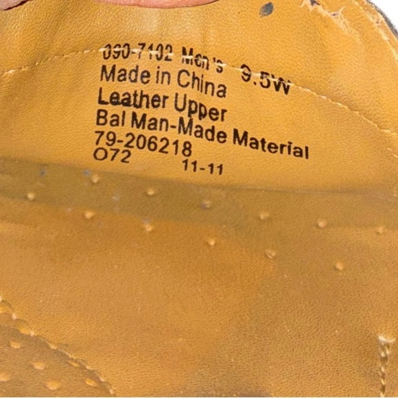 Dockers kiltey leather tassel loafer men’s 9.5W Black and Brown Slip on - Picture 6 of 6